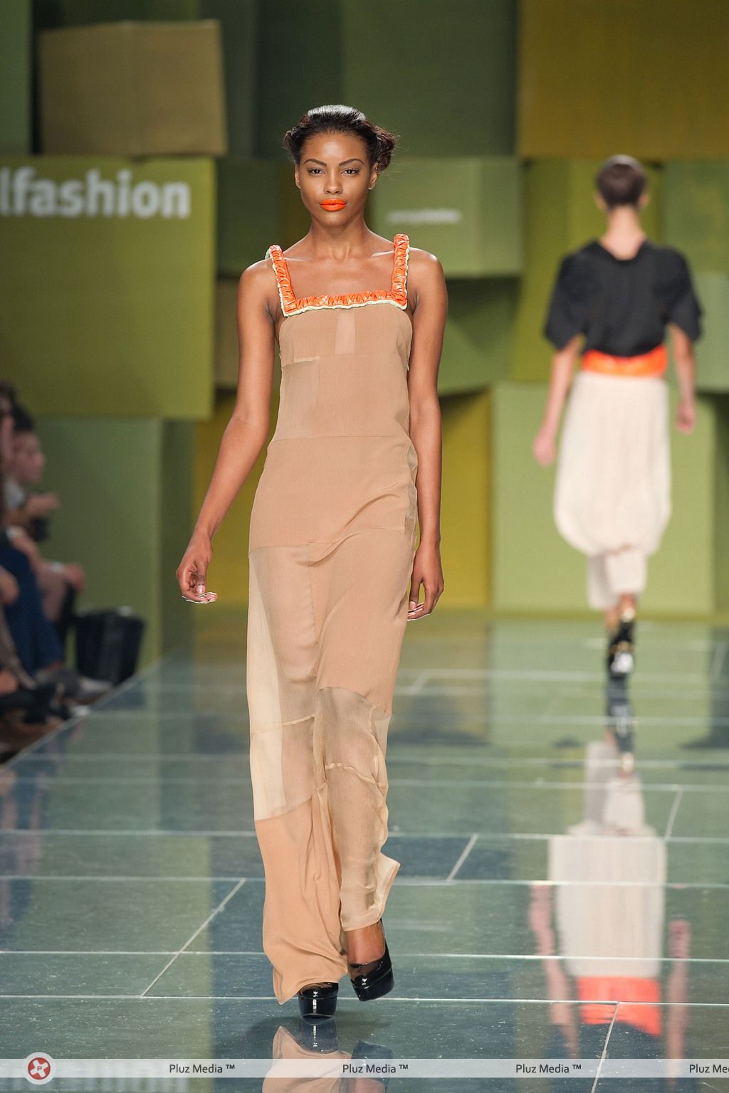 Portugal Fashion Week Spring/Summer 2012 - Fatima Lopes - Runway | Picture 109972